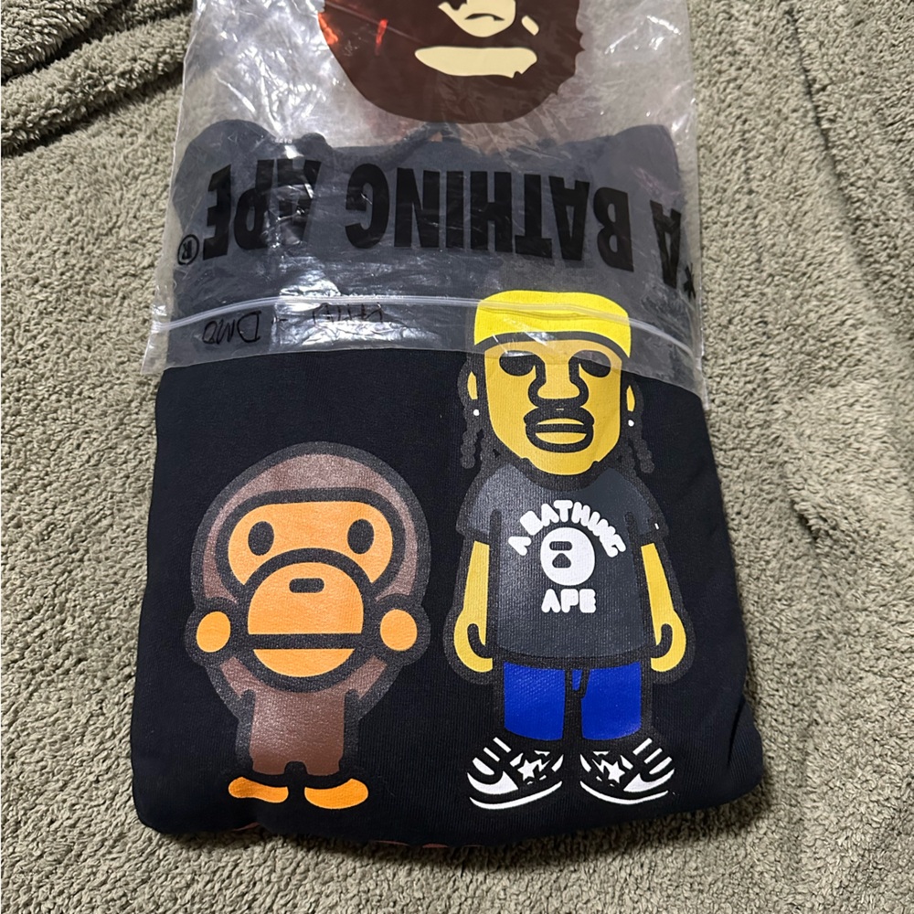 Bape Pusha T hoodie size large. New with tags.